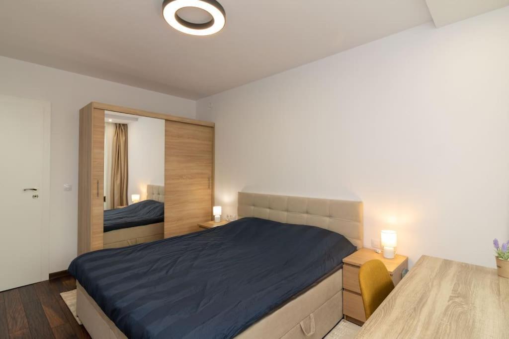 Georgi'S 1 Bedroom Quiet Apartment With Garage София Экстерьер фото